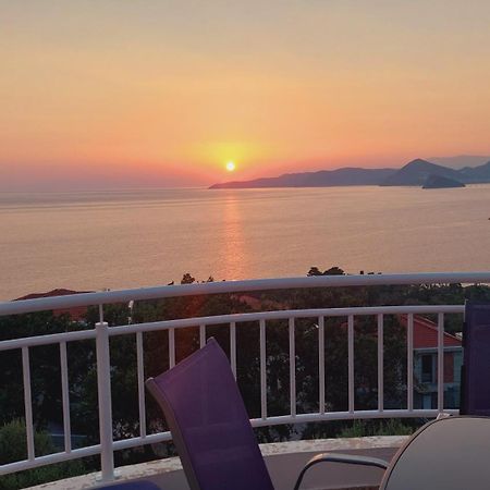 Vila Natalia Petrovac Εξωτερικό φωτογραφία
